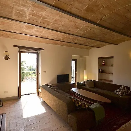 Villa Sleeps 12 Pool Wifi