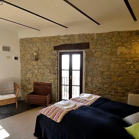 Villa Sleeps 12 Pool Wifi *