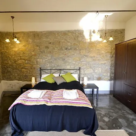 Sleeps 12 Pool Wifi
