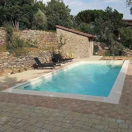 Sleeps 12 Pool Wifi Villa