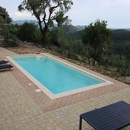 Sleeps 12 Pool Wifi Villa